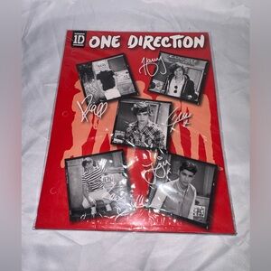 New!! One Direction school folders set of 2
